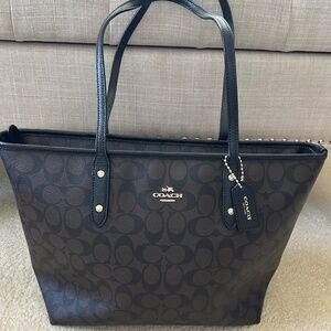 Coach large tote